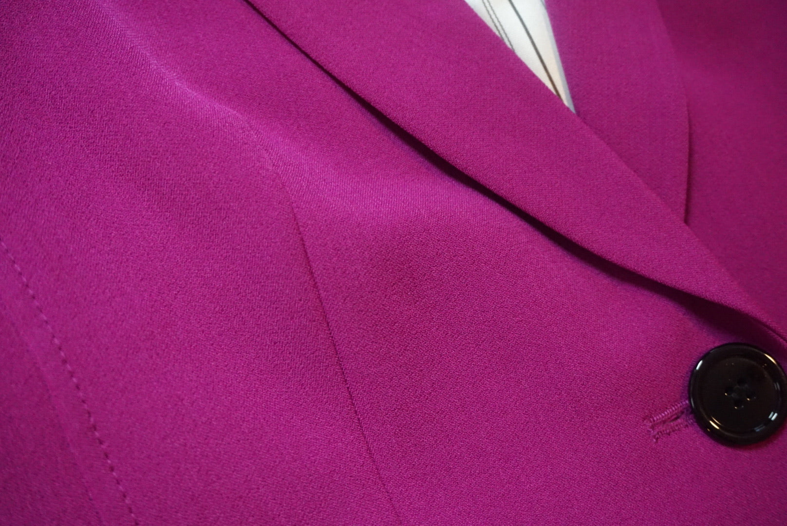 FUSCHIA BLAZER
