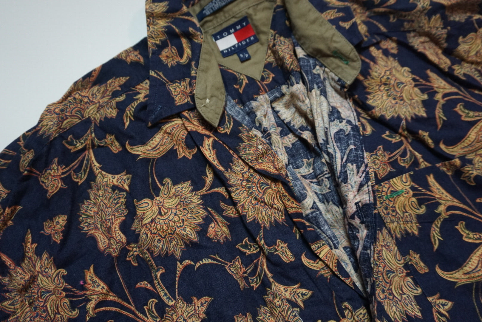 TOMMY HILFIGER BAROQUE FLORAL TOP